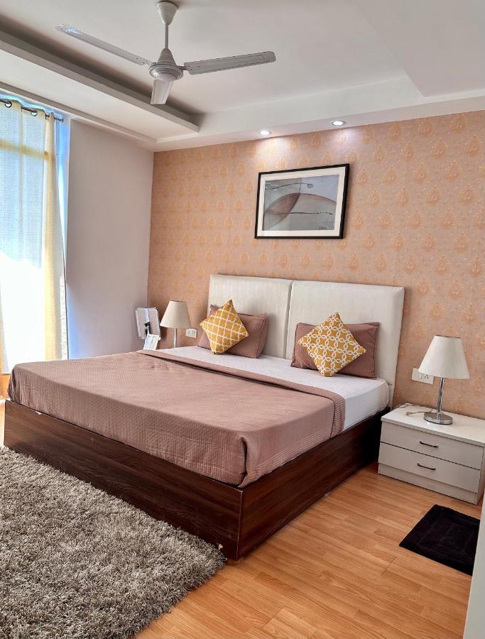 Flamingo Hotel Sector 67 I Studio Rooms I Gurgaon Dış mekan fotoğraf